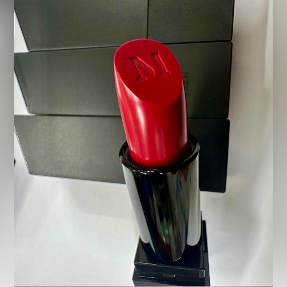 Morphe True Love Lipstick